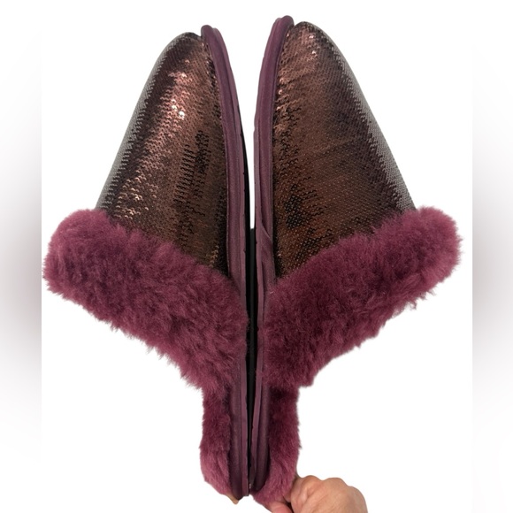 UGG Sparkle Slipper Burgundy Sequin Shearling Women’s Sz10 Like NWOT - Picture 6 of 10